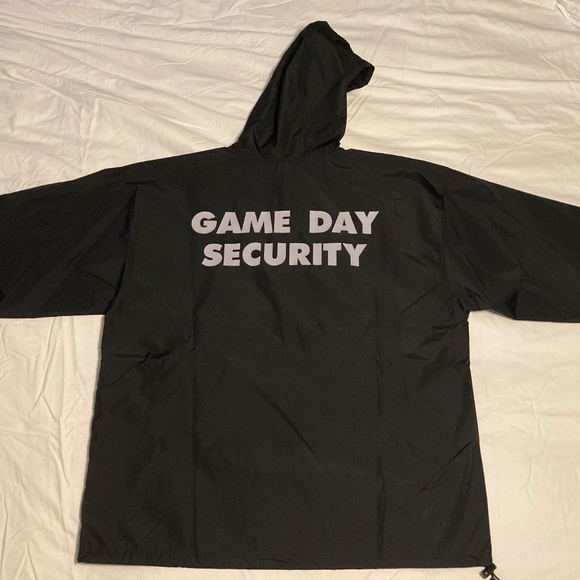 RAIDERS XL GAMEDAY SECURITY WATER RESISTANT WINDBREAKER HOODIE TEAM ISSUED NWT - Picture 4 of 16